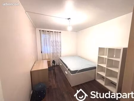 chambre 1 pièce 1 m²