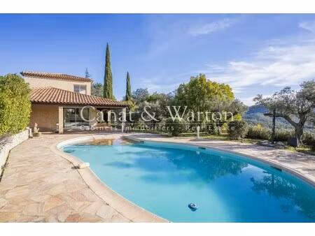 villa de luxe à vendre à pierrefeu-du-var
