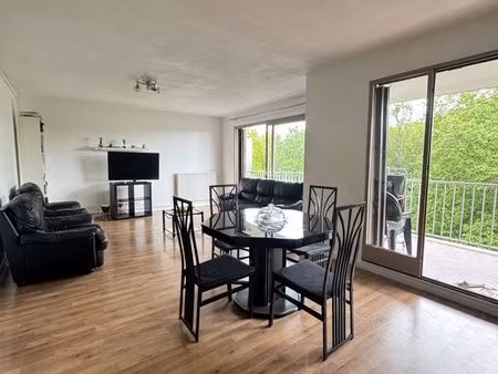 appartement 5 pièces 92 m²