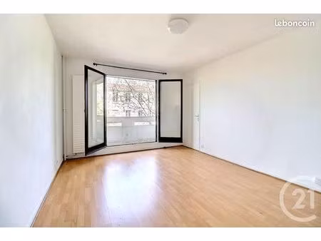 appartement 1 pièce 25 m²
