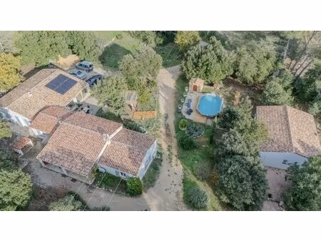 maison de luxe à vendre à sillans-la-cascade