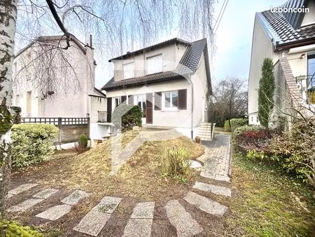 maison 5 pièces 84 m²