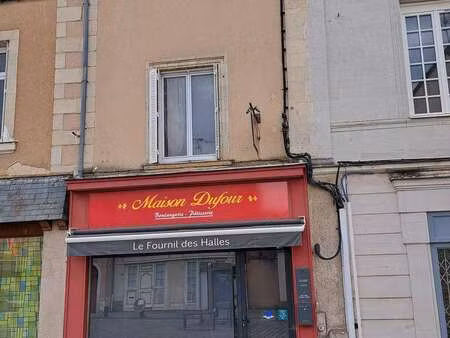 vente bureaux et commerces à craon (53400) : à vendre / 100m² craon