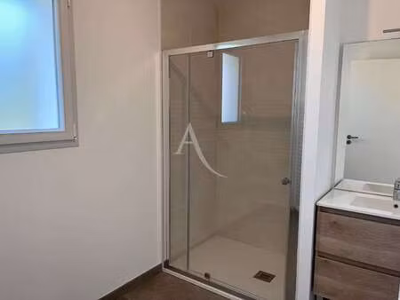 vente appartement 3 pièces à la mothe-achard (85150) : à vendre 3 pièces / 74m² la mothe-a