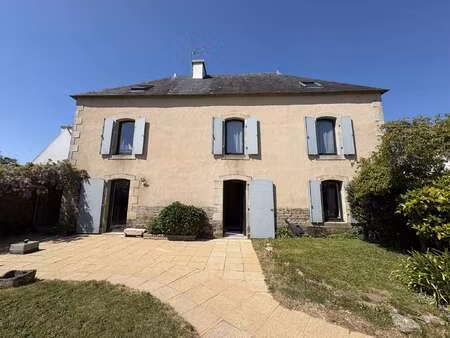 vente maison à gouesnach (29950) : à vendre / 190m² gouesnach