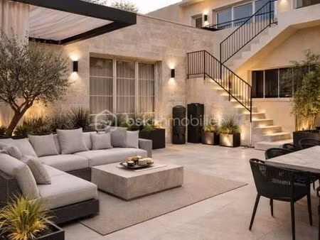 pavillon 7 pièces 183 m²
