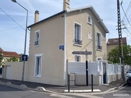 maison 5 pièces 128 m²  jardin garage