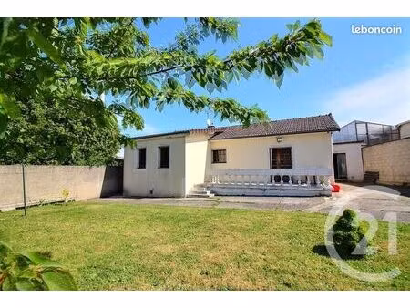maison 3 pièces 161 m²