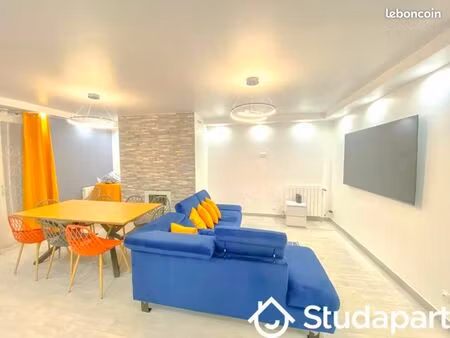 chambre 1 pièce 11 m²