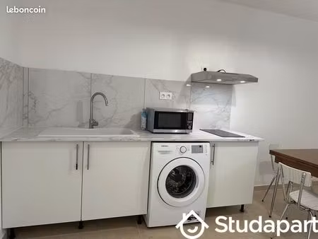 chambre 1 pièce 10 m²