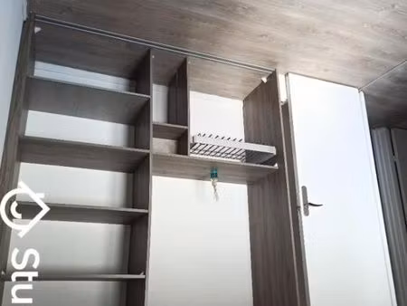 chambre 1 pièce 9 m²