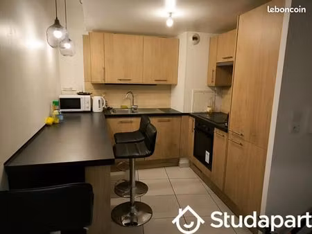 chambre 1 pièce 30 m²