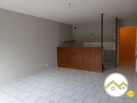 location appartement t1 à châteaubriant béré-choisel-borderie-vitré (44110) : à louer t1 /