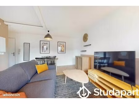 chambre 1 pièce 9 m²