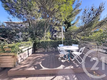 maison de luxe à vendre à cavalaire-sur-mer