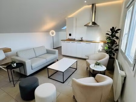 bureau lumineux neuf – professions libérales – bas-montreuil (93100)