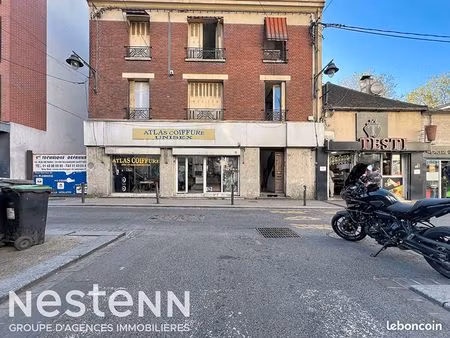 immeuble 11 pièces 167 m²