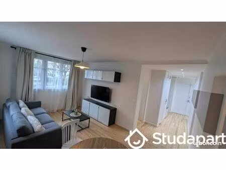chambre 1 pièce 10 m²