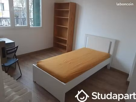 chambre 1 pièce 55 m²