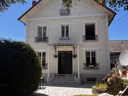 maison 5 pièces 98 m²