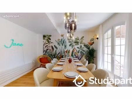 chambre 1 pièce 14 m²