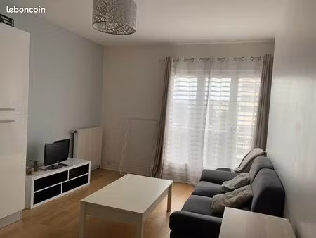 t2 meublé proche croix de berny