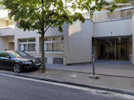local commercial 146 m²