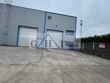 local bureaux 440 m²