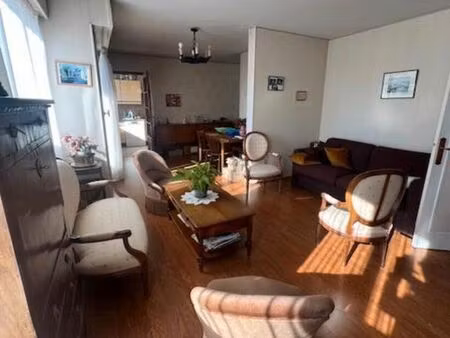 duplex 6 pièces 116 m²