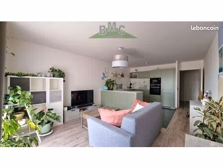 appartement 3 pièces 60 m²