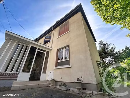 maison 5 pièces 77 m²