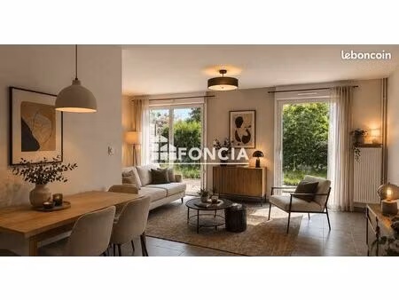 maison dans résidence privée