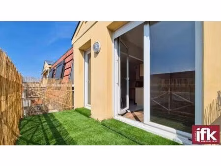 horbourg-wihr : t3 équipé de 63m² avec balcon  chauffage compris