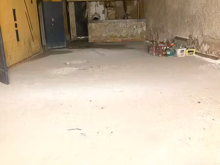 cabannes - immeuble de 349 m2 à réhabiliter sur 315 m2 de terrain