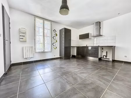location appartement t2 pignan