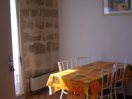 pezenas  centre ville studio meuble 