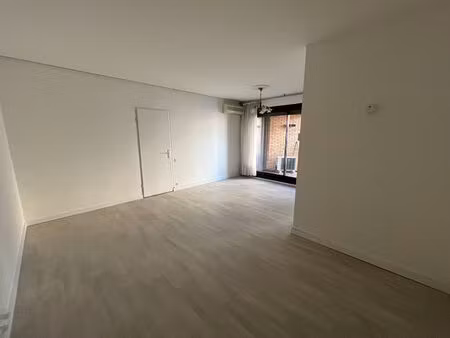 a vendre - appartement t2 - place occitane
