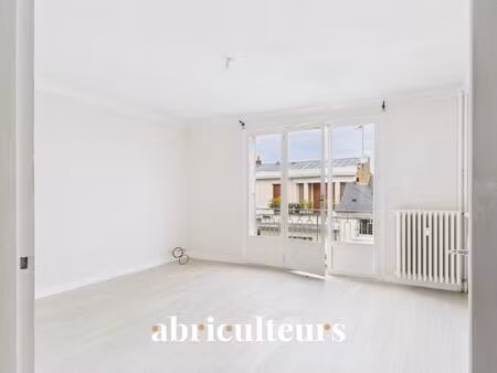 appartement t2 avec terrasse et balcon – lumineux  au cœur de tours quartier salengro