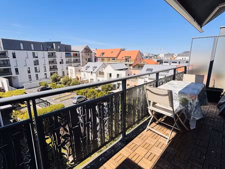 appartement t4 dernier étage avec balcon