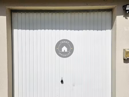 garage à louer