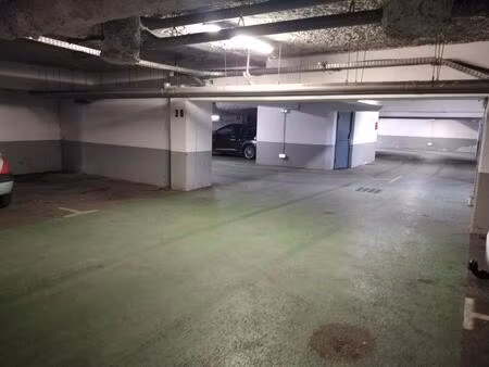 parking sécurisé à louer à lourdes