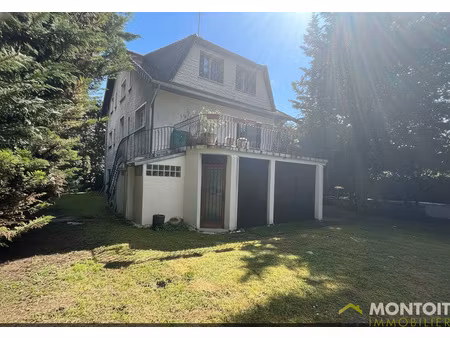 propriété avec terrain constructible