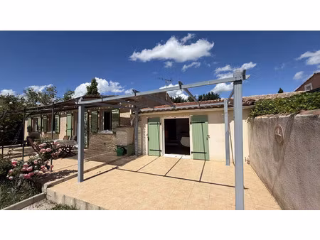 vente villa 4 pièces 90 m2 à pourrières