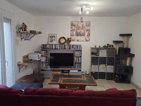 maison . 106 m²