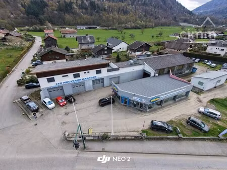 a vendre local d'activite 770 m2 / 2572 m2 la rochette 73110