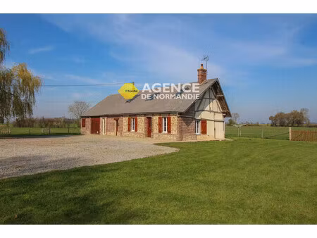 maison de caractère avec grand terrain à vendre au calme