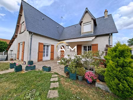 maison d'exception à vendre à montlouis-sur-loire - réf 2374