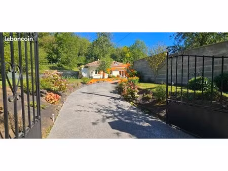 maison 6 pièces 110 m²