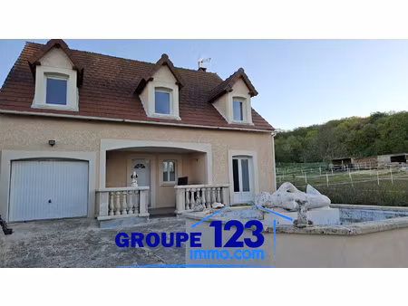 maison familiale de 195 m2  4 chambres