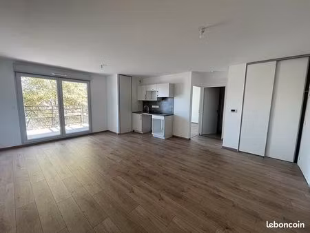 appartement 6 pièces 155 m²